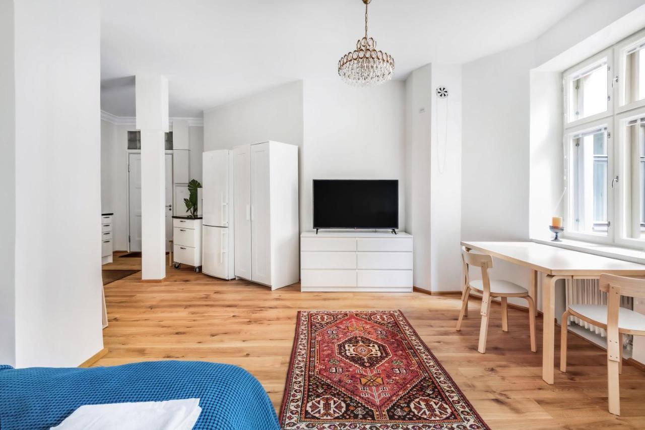 Апартаменты Wehost Oikokatu Хельсинки Экстерьер фото